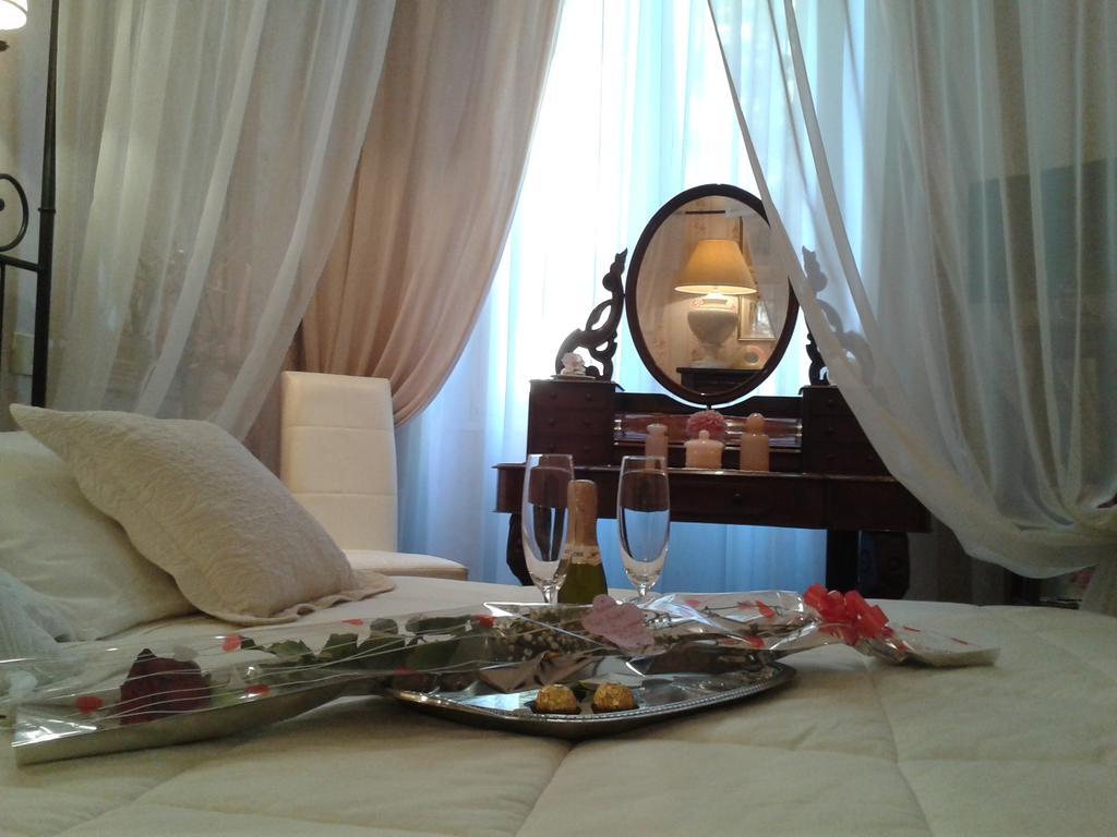 רומא B&B Les Suites מראה חיצוני תמונה